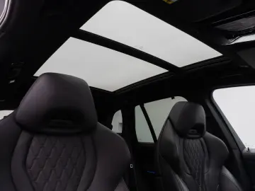 BMW X5 xD40d M Sport Pro Pano 360 HUD DAB H K 21Zoll