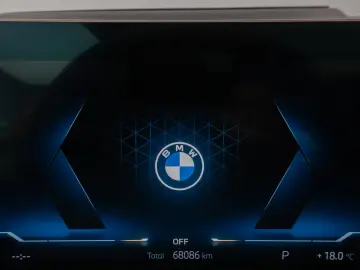 BMW X5 xD40d M Sport Pro Pano 360 HUD DAB H K 21Zoll