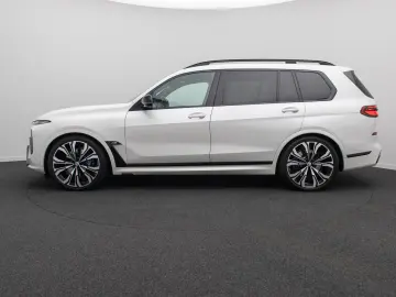 BMW X7 M60i xD Individual HUD B&W SoftCL 23Zoll VOLL