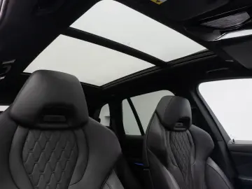 BMW X5 xD30d M Sport Panorama Laser 360 HUD DAB H K