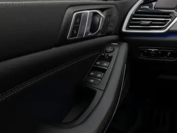 BMW X5 xD30d M Sport Panorama Laser 360 HUD DAB H K