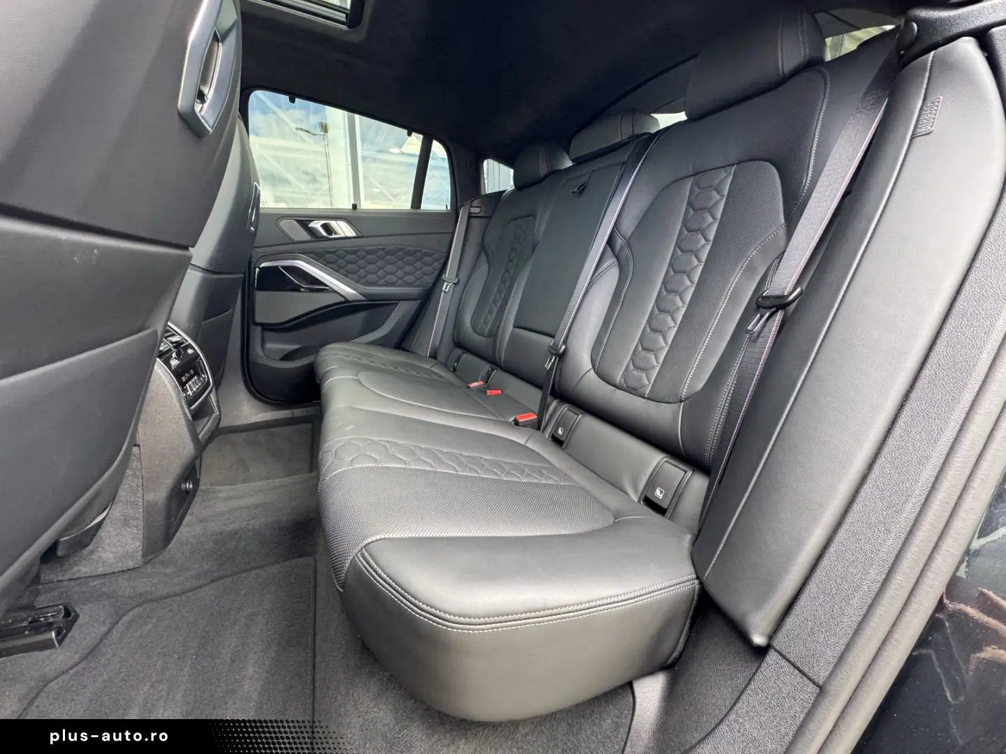 BMW X6 M Competition PANO AHK DA-Pro PA-Pro Massage