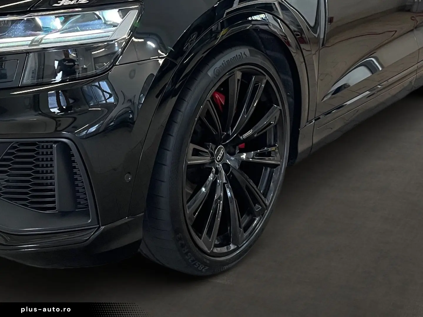 AUDI Q8 55 TFSI quattro  AHK HEAD-UP PANO B&O