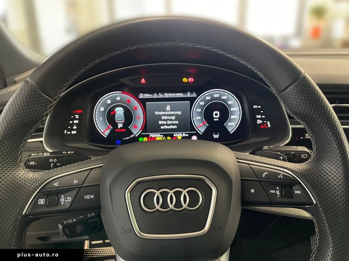 AUDI Q8 55 TFSI quattro  AHK HEAD-UP PANO B&O