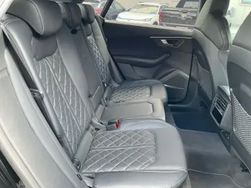 AUDI Q8 50 TDI quattro S-line Competition B&O Carbon