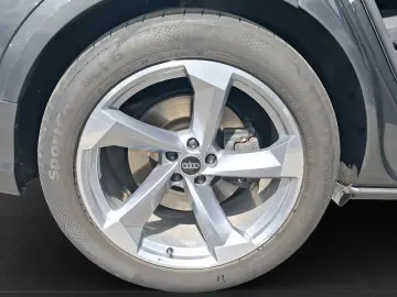 AUDI Q8 50 TDI Q 2x S LINE LM21 OPS  MATRIX STDHZG