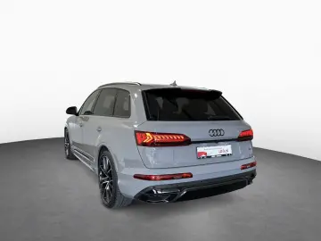 AUDI Q7 55 TFSI COMPETITION S LINE 7 SITZE AHK PANO