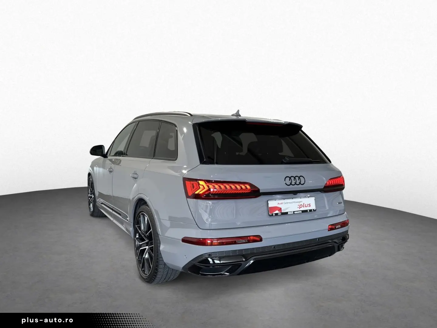 AUDI Q7 55 TFSI COMPETITION S LINE 7 SITZE AHK PANO