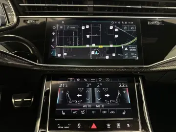 AUDI Q7 55 TFSI COMPETITION S LINE 7 SITZE AHK PANO