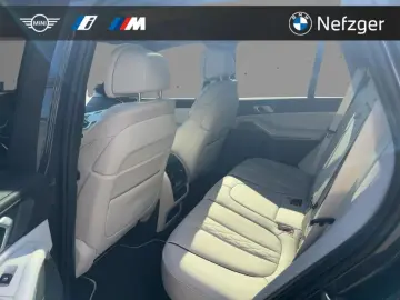 BMW X5 M50 i Laser HUD Pano AHK Standheizung Softclo