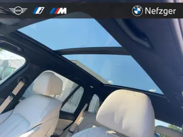 BMW X5 M50 i Laser HUD Pano AHK Standheizung Softclo