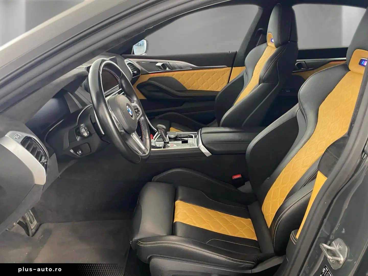 BMW M8 Gran Coupé M Carbon Alcantara Driver's Packag
