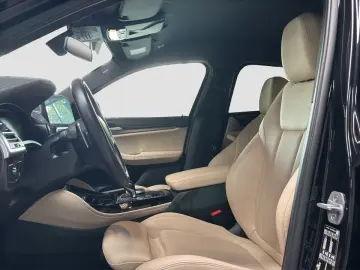 BMW X4 M40i AT Navi Tempom.aktiv Bluetooth PDC MP3
