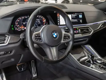 BMW X6 M50 i AHK Panorama HUD 360Kamera Leder Klimas