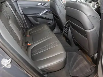 BMW X6 M50 i AHK Panorama HUD 360Kamera Leder Klimas
