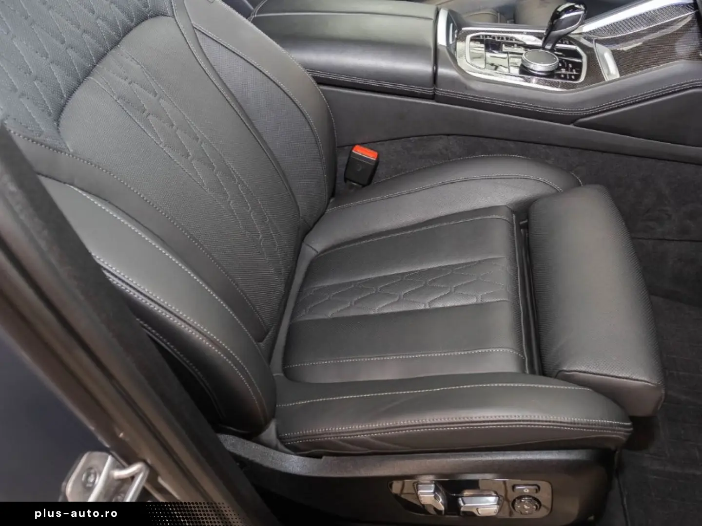 BMW X6 M50 i AHK Panorama HUD 360Kamera Leder Klimas