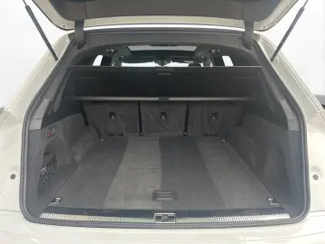 AUDI SQ7 4.0 TFSI quattro tiptronic I MATRIX I AHK