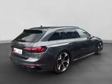 AUDI RS4 Avant TFSI Q COMPETITION   PANO KAMERA BuO H