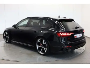 AUDI RS4 Avant TFSI quattro RS Competition plus