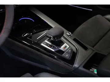 AUDI RS4 Avant TFSI quattro RS Competition plus