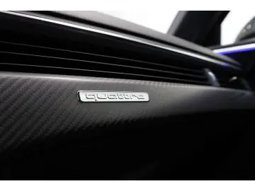 AUDI RS4 Avant TFSI quattro RS Competition plus
