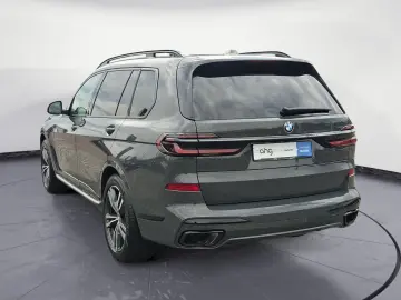 BMW X7 xDrive40i Navi Leder Tempom.aktiv Panoramadac