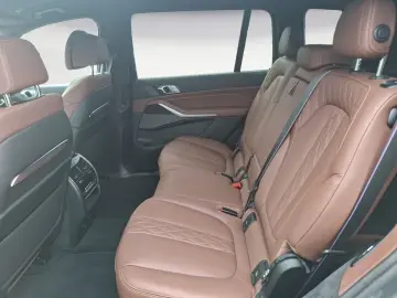BMW X7 xDrive40i Navi Leder Tempom.aktiv Panoramadac