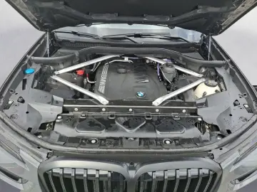 BMW X7 xDrive40i Navi Leder Tempom.aktiv Panoramadac