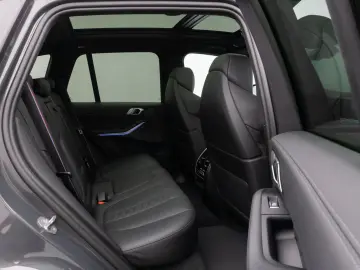 BMW X5 M Competition Panorama Laser 360 DAB DisplKey