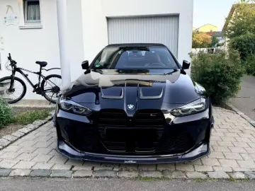 BMW M4 Cabrio xDrive Competition Widescreen