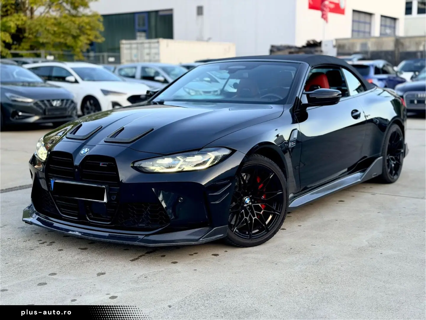 BMW M4 Cabrio xDrive Competition Widescreen