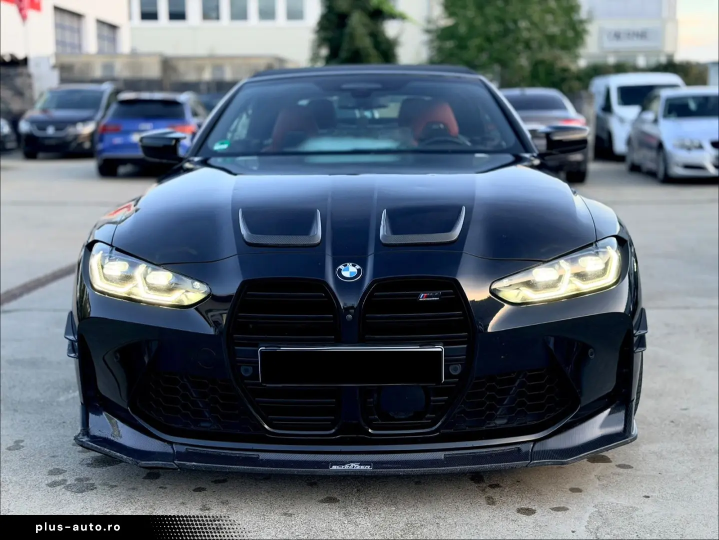 BMW M4 Cabrio xDrive Competition Widescreen