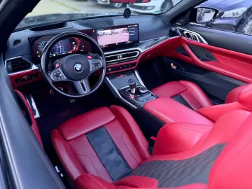 BMW M4 Cabrio xDrive Competition Widescreen