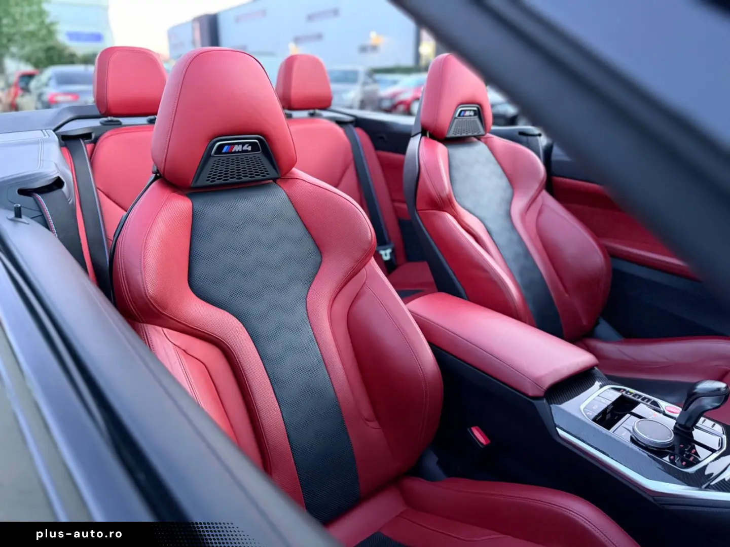 BMW M4 Cabrio xDrive Competition Widescreen