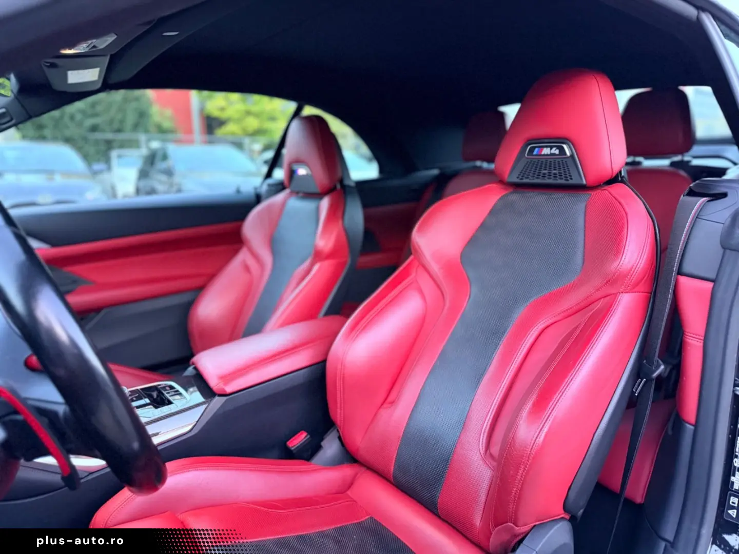 BMW M4 Cabrio xDrive Competition Widescreen