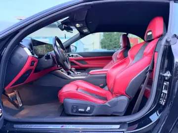 BMW M4 Cabrio xDrive Competition Widescreen