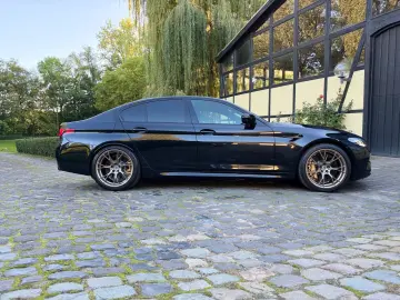 BMW M5 Comp. 1.Hand Carbon-Keramik B&W Individual