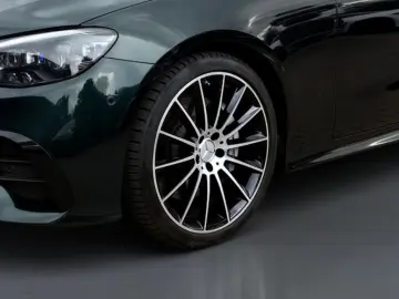 MERCEDES-BENZ AMG E 53 4M  Coupé HUD Panorama Burm. Massage