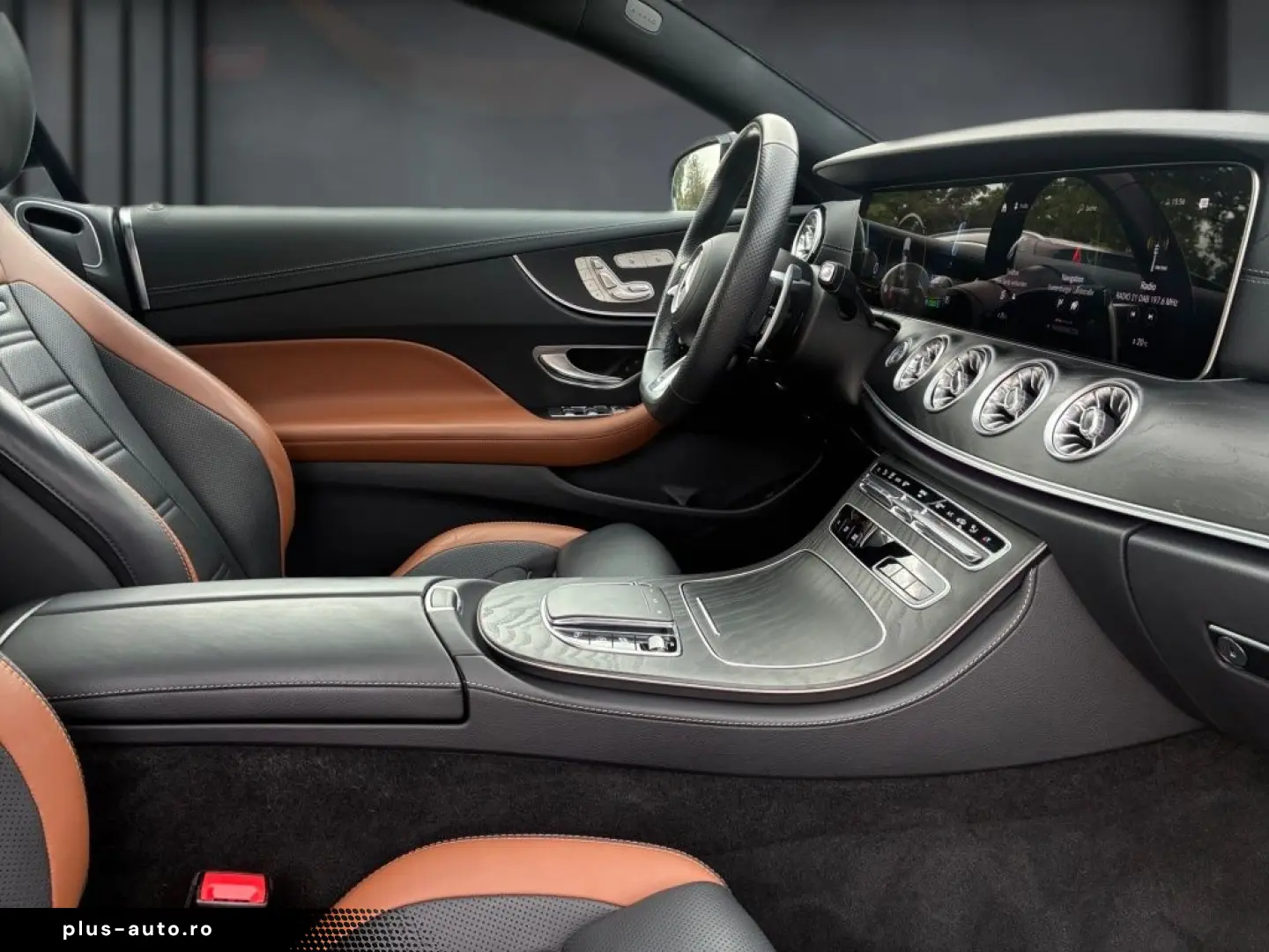 MERCEDES-BENZ AMG E 53 4M  Coupé HUD Panorama Burm. Massage