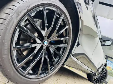 BMW X5 M60i xDrive M Sport Pro DA PA Prof Pano H K