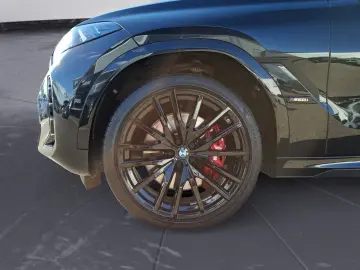 BMW X6 M60i M SPORT PRO Soft-Close Adaptiv LED Drivi