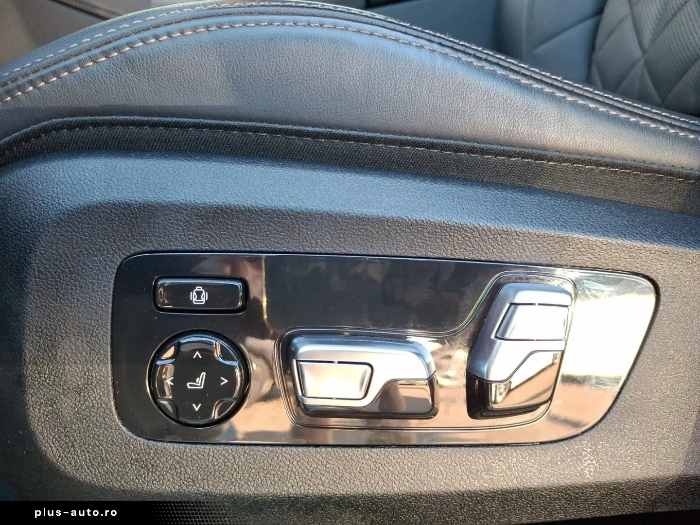 BMW X6 M60i M SPORT PRO Soft-Close Adaptiv LED Drivi
