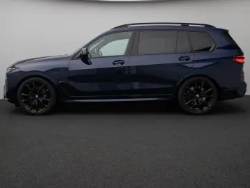 BMW X7 M60i xD Panorama 360 HUD DAB H K SoftCL 22