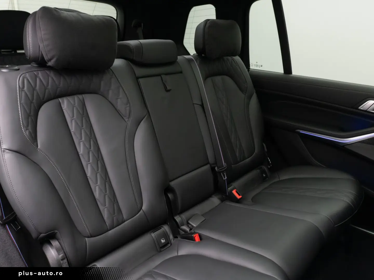 BMW X7 M60i xD Panorama 360 HUD DAB H K SoftCL 22