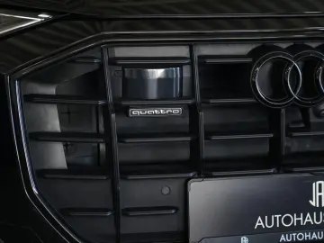 AUDI Q8 50 TDI quattro  AUT PANO AHK B&O HEAD-UP STHZ