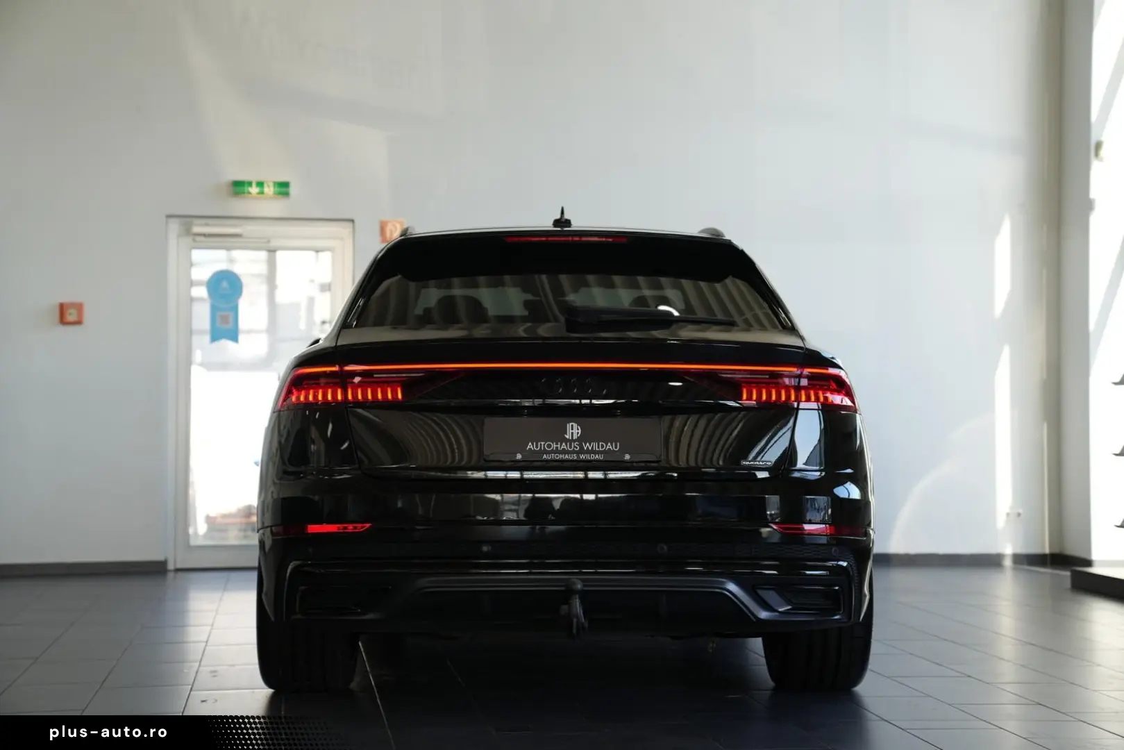 AUDI Q8 50 TDI quattro  AUT PANO AHK B&O HEAD-UP STHZ