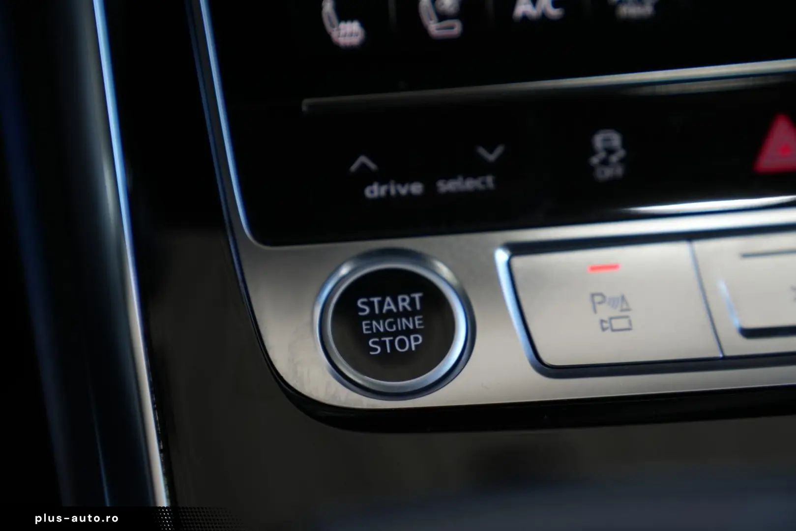 AUDI Q8 50 TDI quattro  AUT PANO AHK B&O HEAD-UP STHZ
