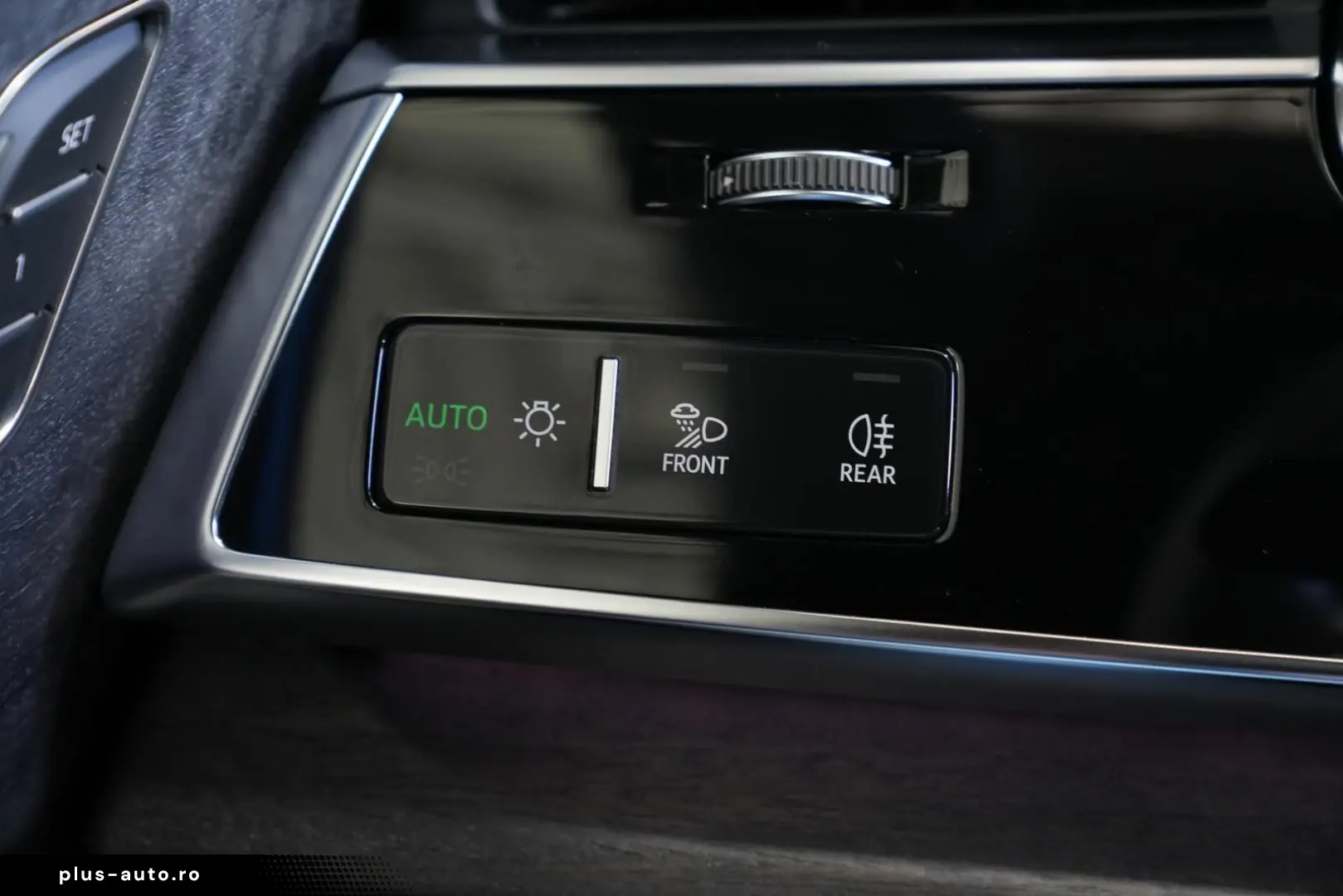 AUDI Q8 50 TDI quattro  AUT PANO AHK B&O HEAD-UP STHZ