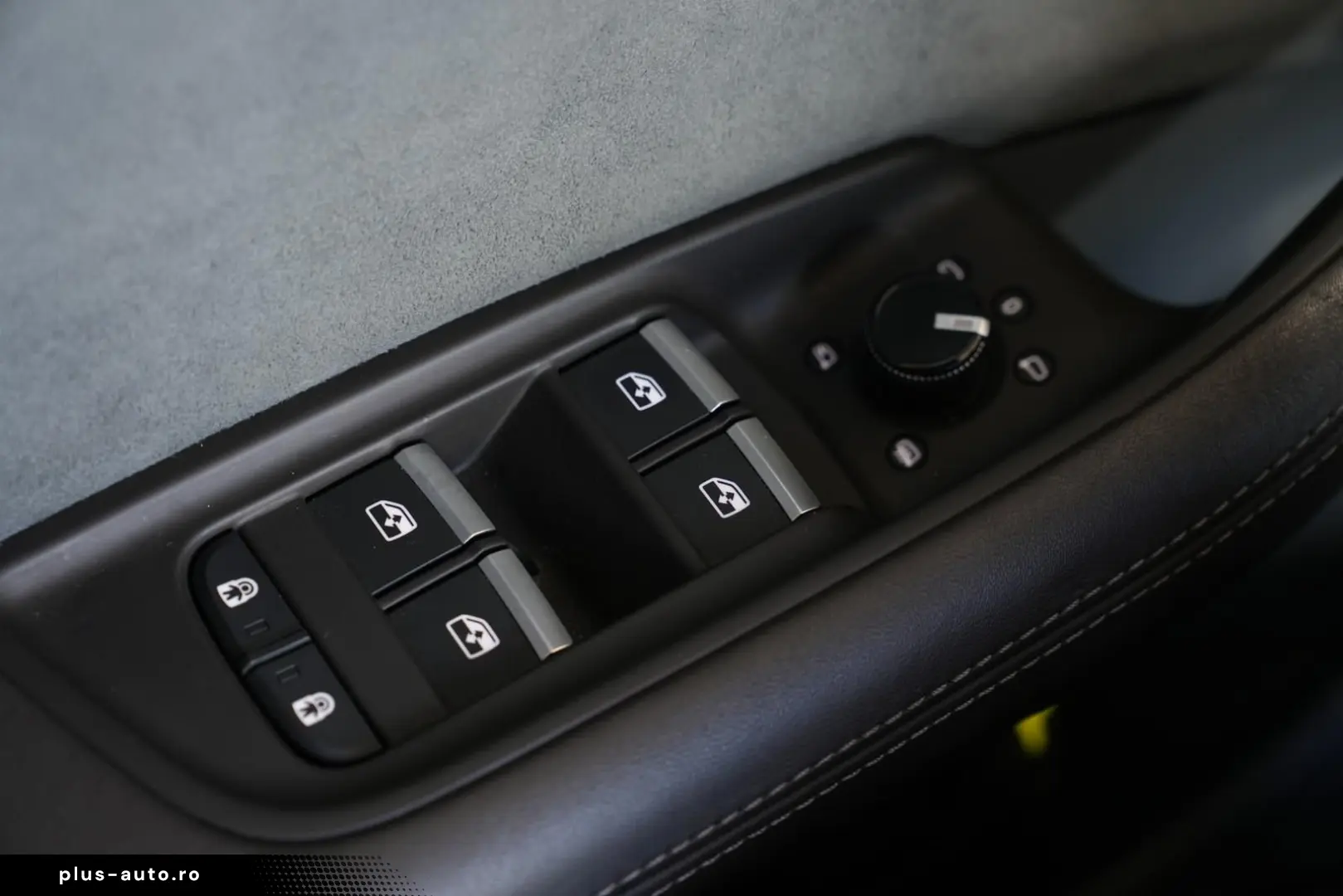 AUDI Q8 50 TDI quattro  AUT PANO AHK B&O HEAD-UP STHZ