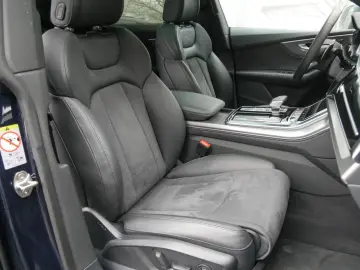 AUDI RS Q8 HD-Matrix Pano B&O STHZG Luft